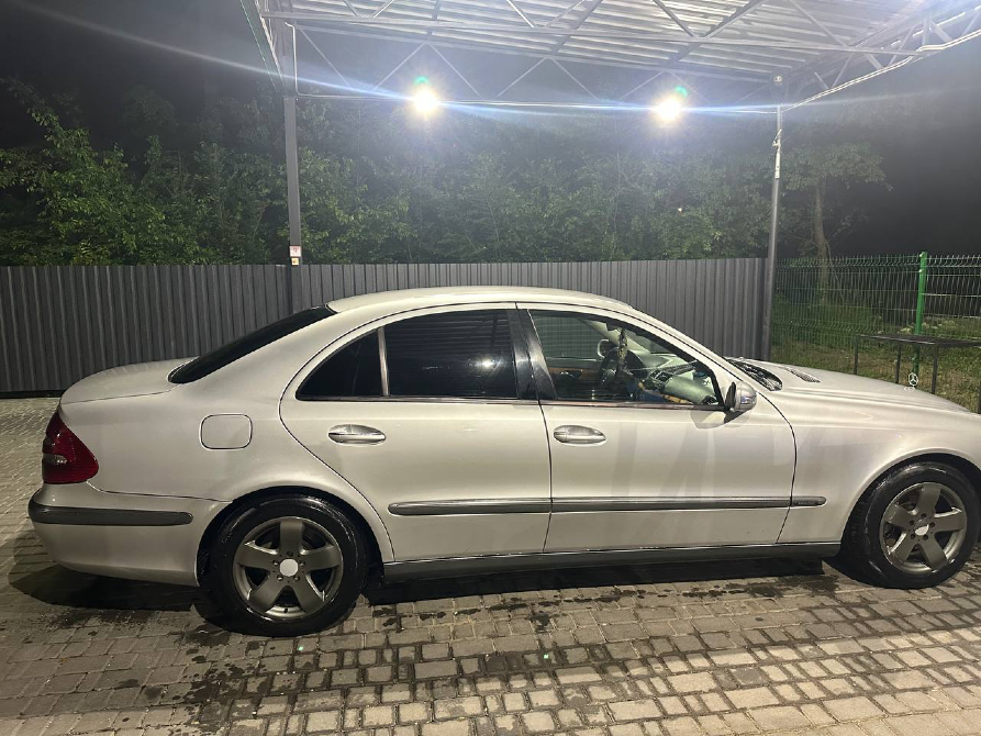 Mercedes E-Class 2003 год Слободзея Слободзея - изображение 3