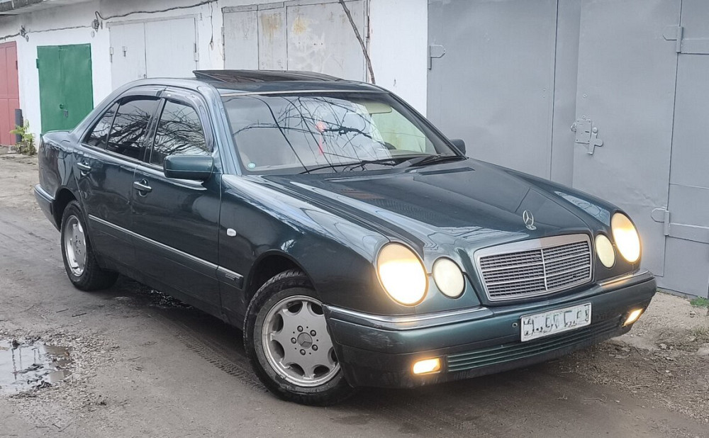 Mercedes E-Class 1998 год Тирасполь Тирасполь - изображение 1