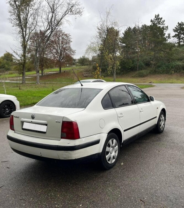 Volkswagen Passat 2000 год Тирасполь Тирасполь - изображение 3