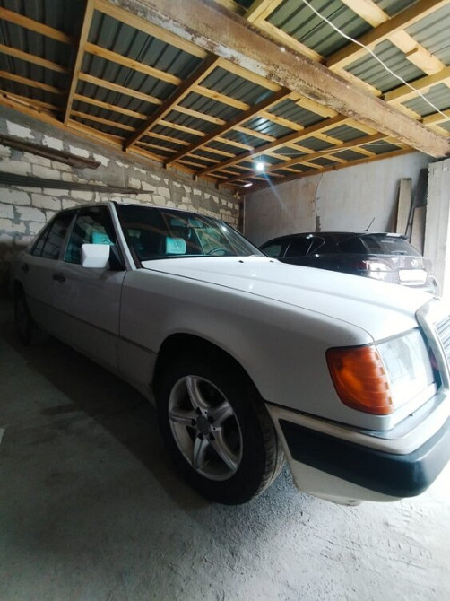 Mercedes W124 1991 год Тирасполь Tiraspol - fotografie 3