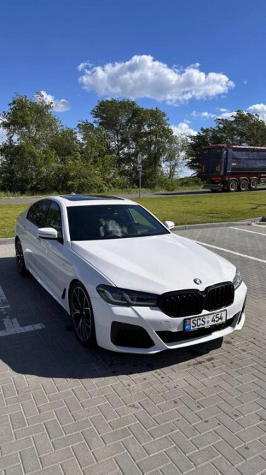 BMW 5 Series 2021 год Днестровск Dnestrovsc - fotografie 2