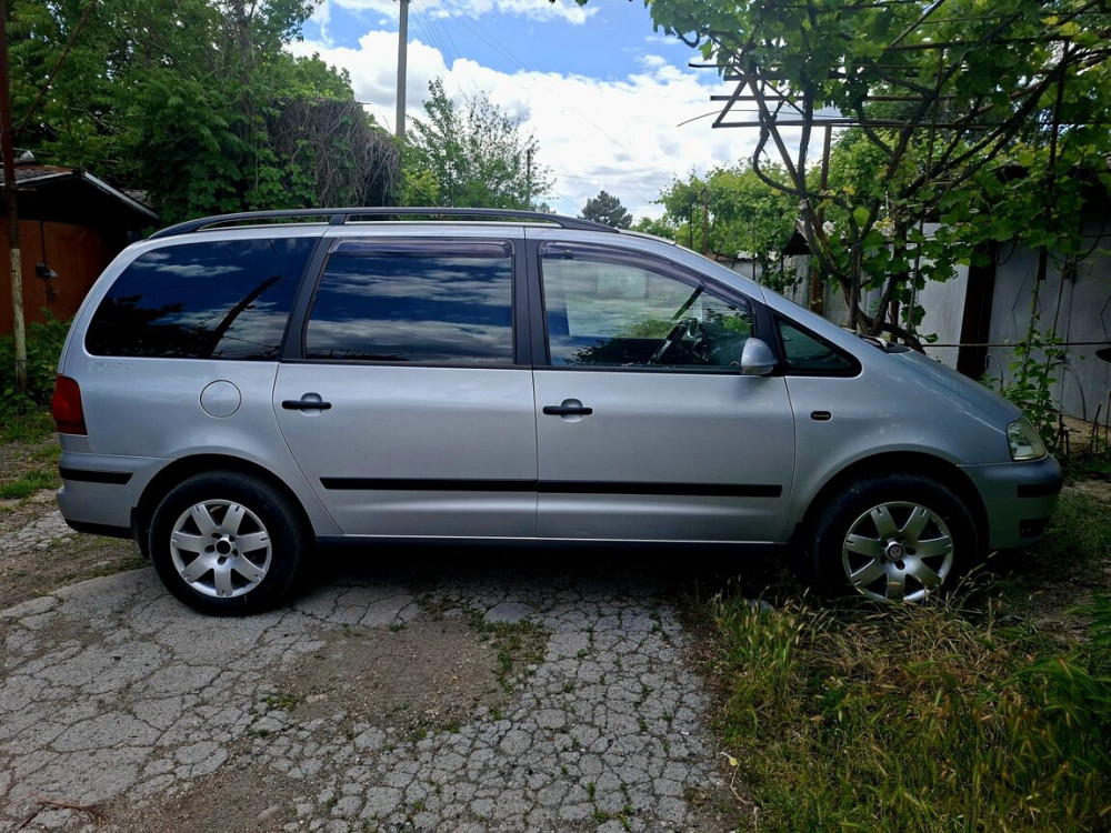 Volkswagen Sharan 2004 год Бендеры Бендеры - изображение 4