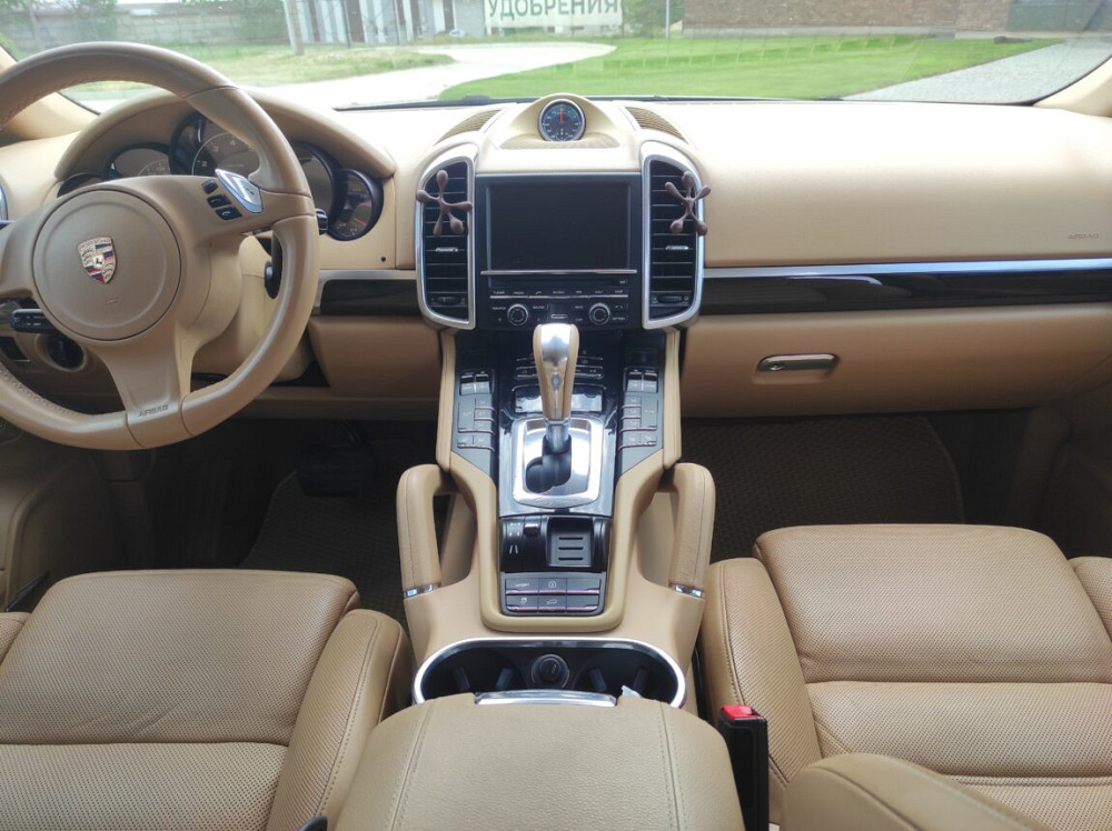 Porsche Cayenne 2012 год Тирасполь Tiraspol - fotografie 5