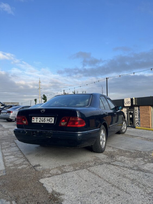 Mercedes E-Class 1996 год Тирасполь Тирасполь - изображение 1