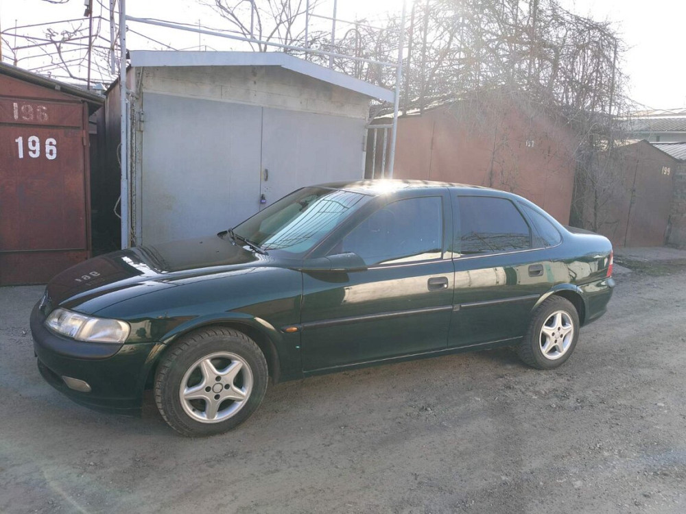 Opel Vectra 1998 год Тирасполь Tiraspol - fotografie 3
