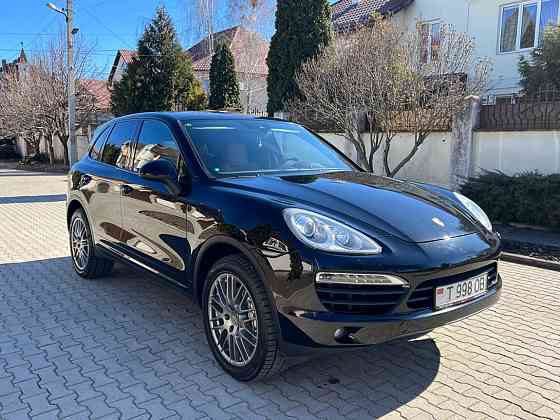 Porsche Cayenne 2014 год Бендеры Бендеры