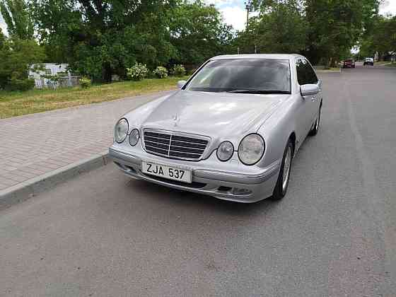 Mercedes E-Class 2001 год Бендеры Bender