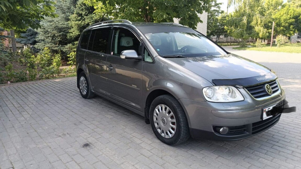 Volkswagen Touran 2006 год Дубоссары Dubăsari - fotografie 1