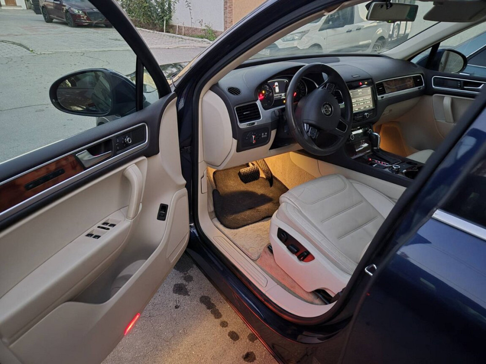 Volkswagen Touareg 2012 год Рыбница Рыбница - изображение 1