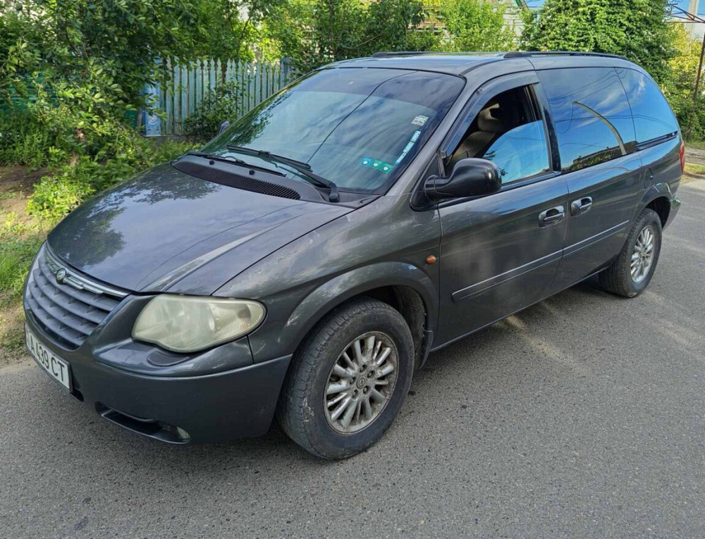 Chrysler Voyager 2004 год Ближний Хутор Ближний Хутор - изображение 1