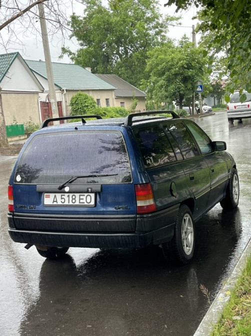 Opel Astra 1993 год Тирасполь Тирасполь - изображение 9