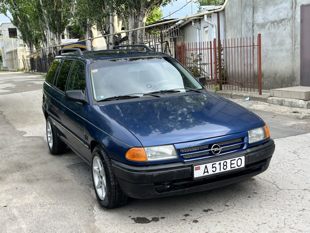 Opel Astra 1993 год Тирасполь Тирасполь - изображение 3