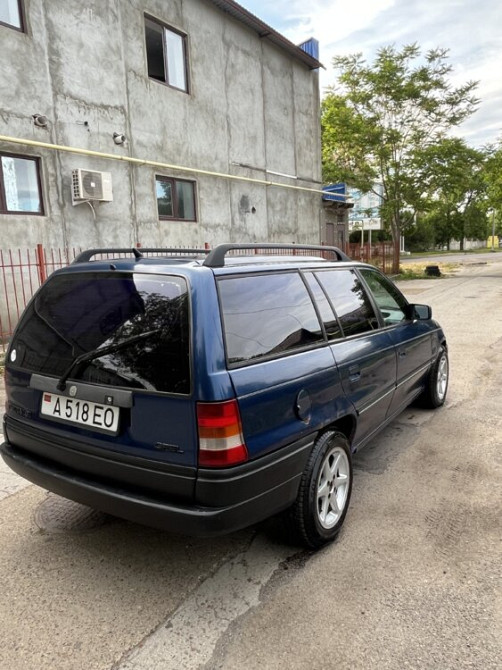 Opel Astra 1993 год Тирасполь Тирасполь - изображение 2