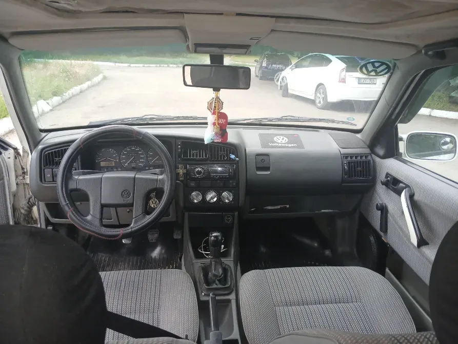 Volkswagen Passat 1993 год Тирасполь Тирасполь - изображение 1