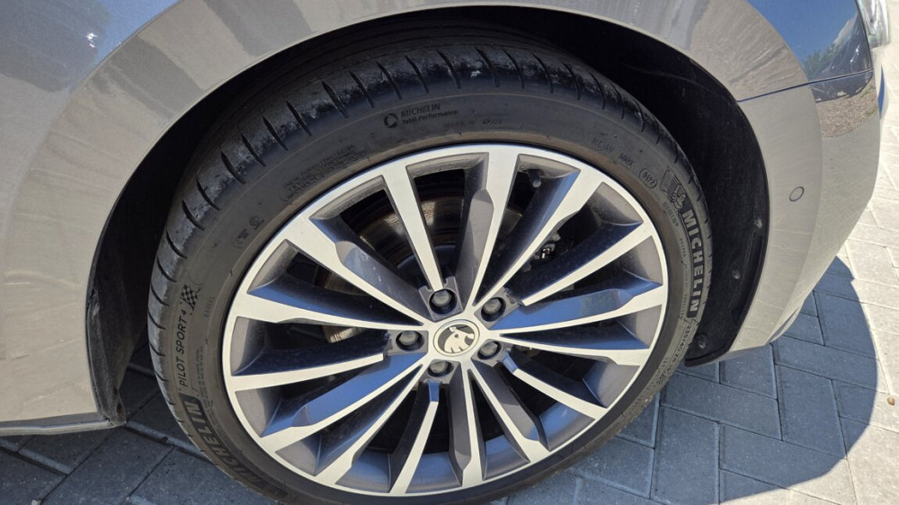 Skoda Superb 2022 год Кишинёв Chişinău - fotografie 8