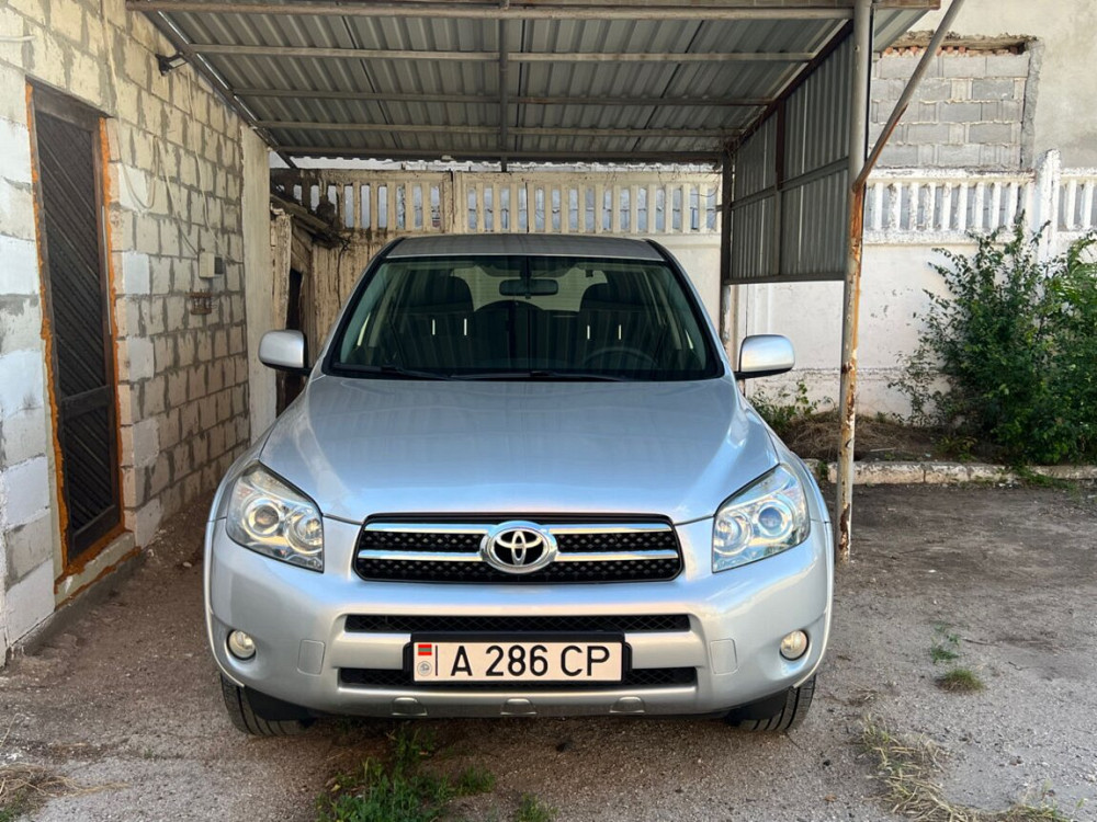 Toyota RAV4 2007 год Бендеры Бендеры - изображение 2