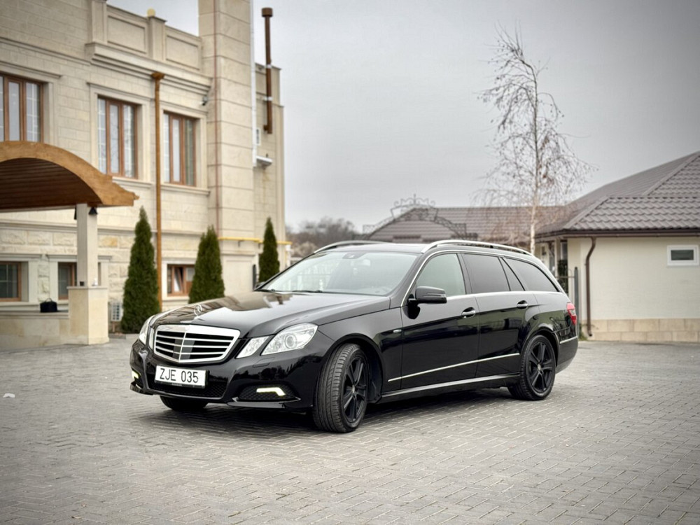 Mercedes E-Class 2010 год Тирасполь Tiraspol - fotografie 2
