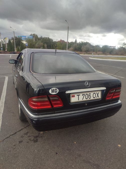 Mercedes E-Class 1998 год Тирасполь Tiraspol - fotografie 3
