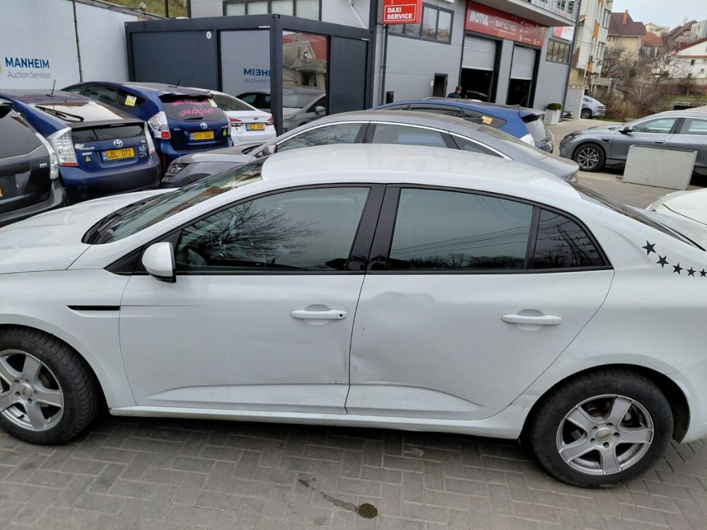 Renault Megane 2017 год Кишинёв Chişinău - fotografie 2