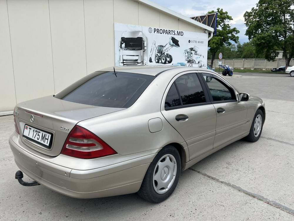 Mercedes C-Class 2002 год Бендеры Bender - fotografie 6