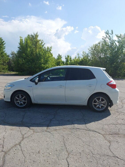 В продаже Toyota Auris Rîbnița - fotografie 10