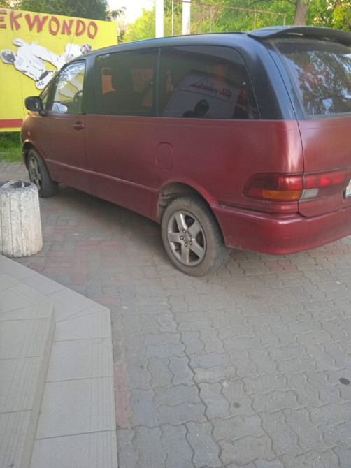 Срочно продам Toyota Previa, 1994г, автомат, метан 40 кубов Tiraspol - fotografie 2