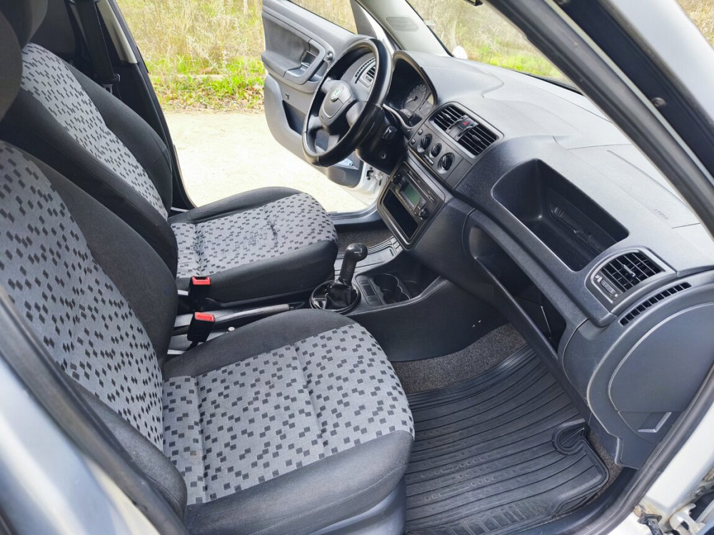 Škoda Roomster 2012 год. 1.2 TDI. Rîbnița - fotografie 4