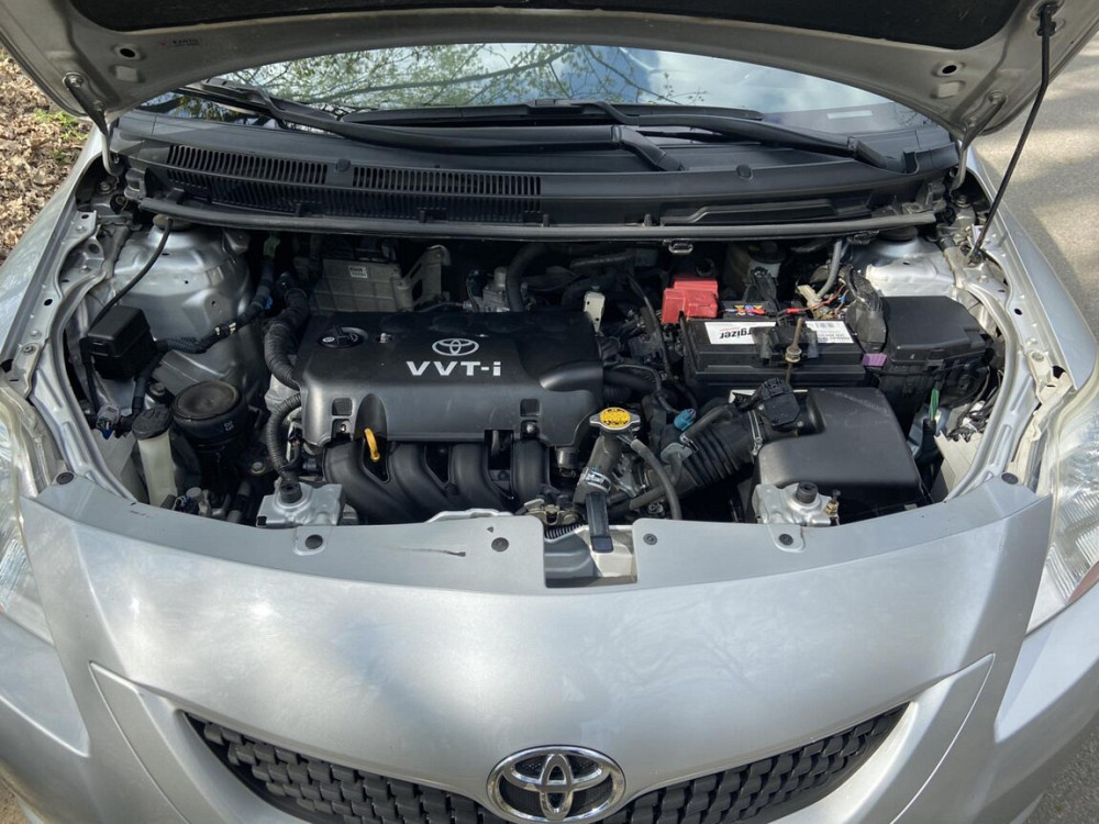 toyota yaris седан автомат газ бензин Кишинёв - изображение 7