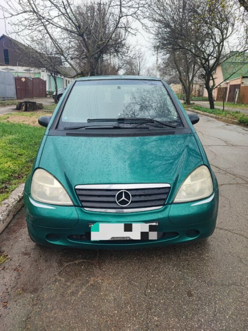 Mercedes-Benz A 160 с бензиновым двигателем 1.6 л, 98 г. Bender - fotografie 1