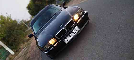 Продам BMW e38 725 Слободзея