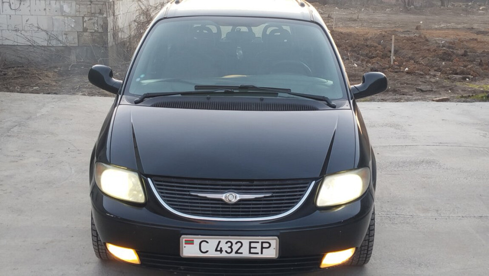 Chrysler Voyager Tiraspol - fotografie 1