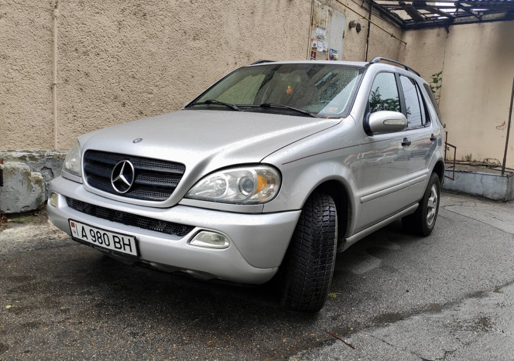 Mercedes ML 320 Bender - fotografie 1
