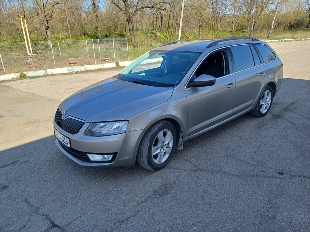 Skoda Octavia Bălţi - fotografie 3