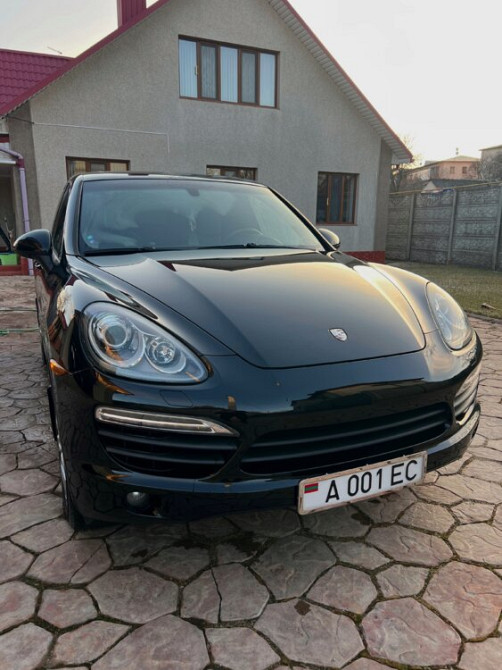 Porsche Cayenne S Hybrid Bender - fotografie 1