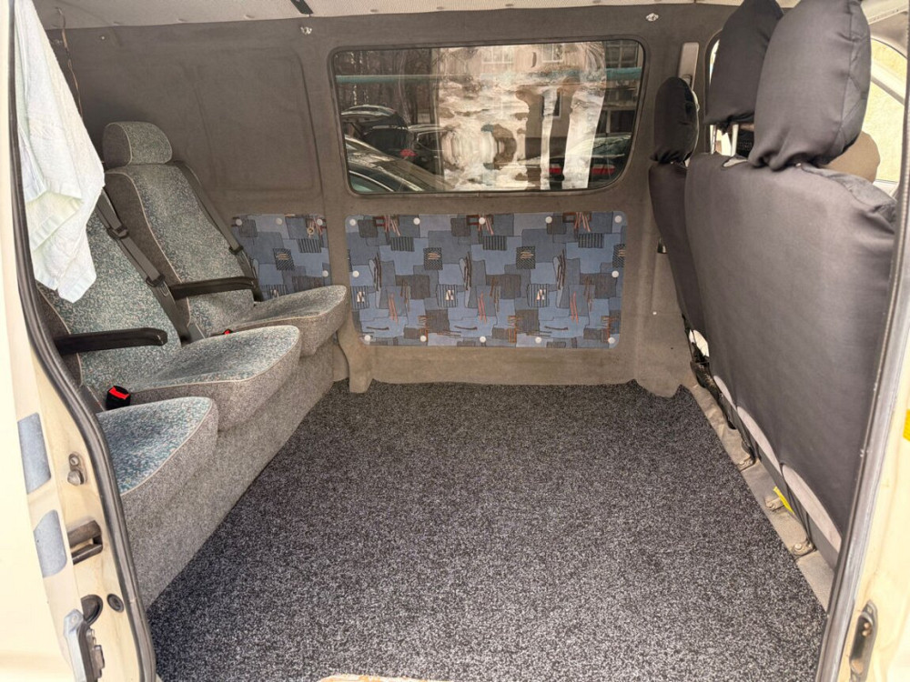 Toyota Hiace Bender - fotografie 8