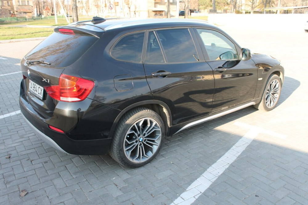 BMW x1 e84 4x4 2.0d Bender - fotografie 9