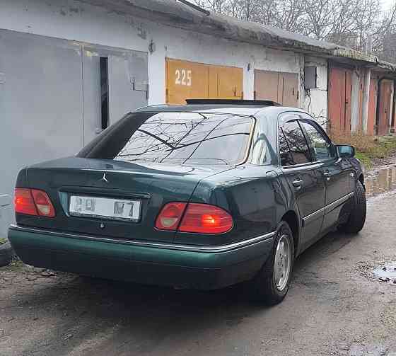 Мерседес 230, автомат, бензин-метан Тирасполь