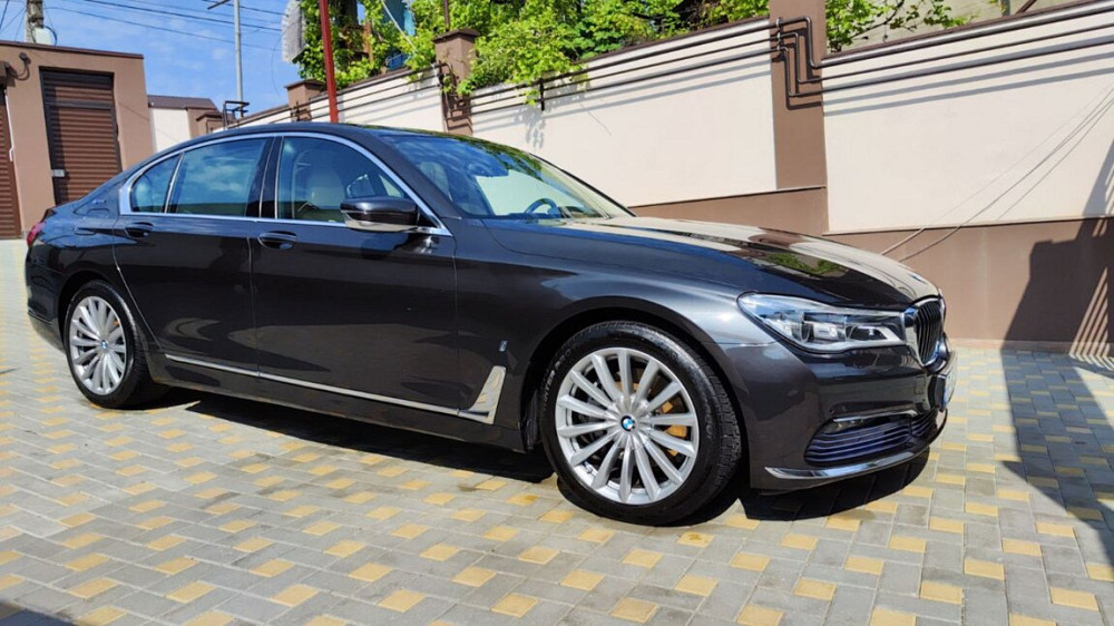Bmw 740e High Executive Кишинёв - изображение 1