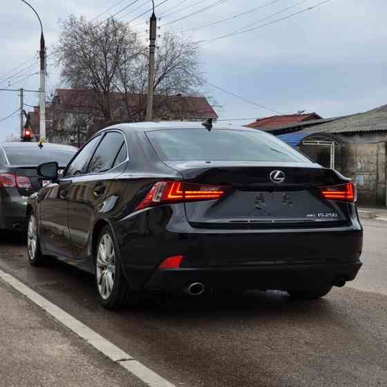 Lexus is 250, полный привод! Tiraspol