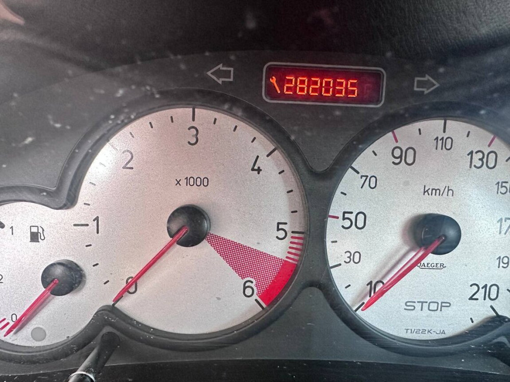 Продам Peugeot 206SW Тирасполь - изображение 4
