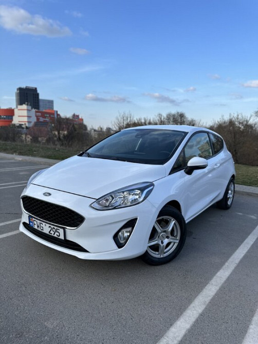 Ford Fiesta Chişinău - fotografie 1