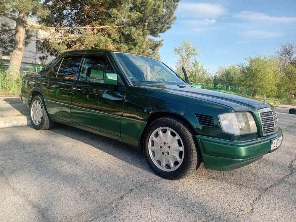 Продам Мерседес Е-124 Bender - fotografie 10