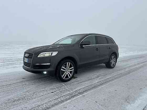 Audi Q7 Бендеры