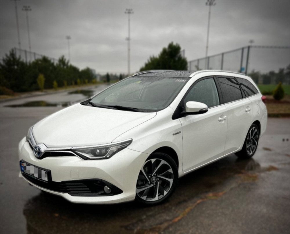 Toyota Auris Bender - fotografie 1
