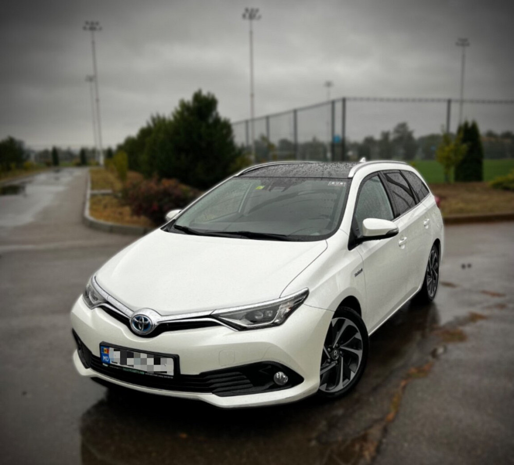 Toyota Auris Bender - fotografie 2