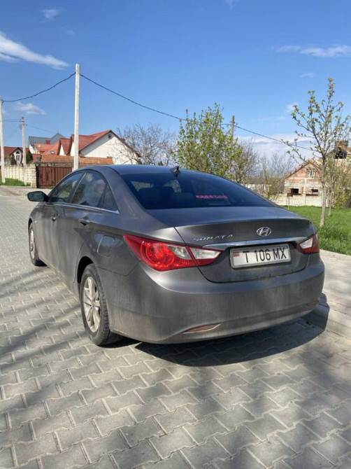 Продам Hyundai Sonata 2013 года выпуска, 6200$ Тирасполь - изображение 2