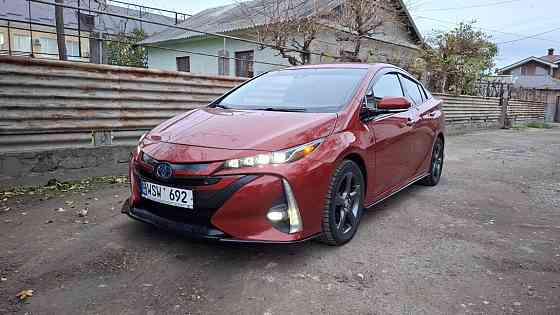 Toyota prius prime phev в максимальной комплектации LIMITED Tiraspol