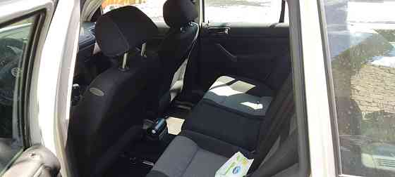 Golf IV 2003г. Заводской газ. Rîbnița