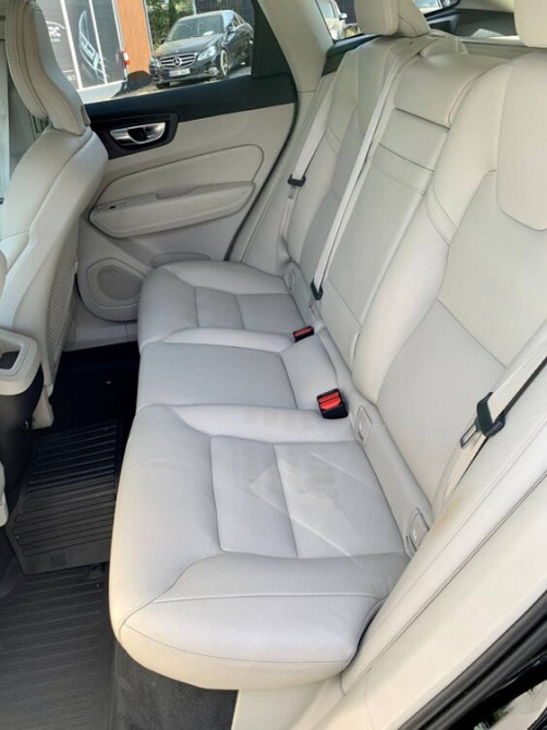 Volvo XC60 D4 AWD INSCRIPTION, Diesel 2.0 Кишинёв - изображение 4