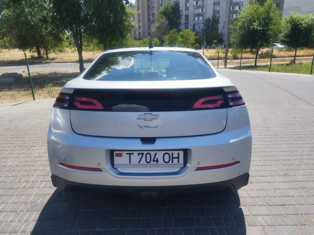 Chevrolet Volt 2014 – Надёжный гибрид, 70 км EV, полный комплект! Tiraspol - fotografie 2